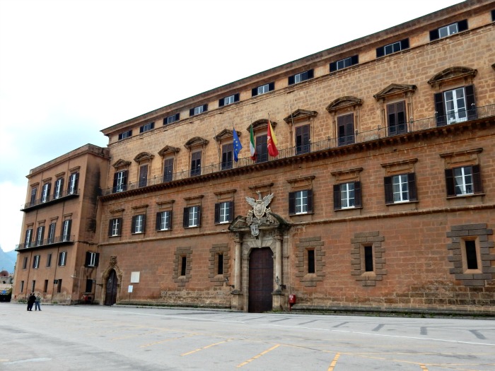 palazzo-normanni